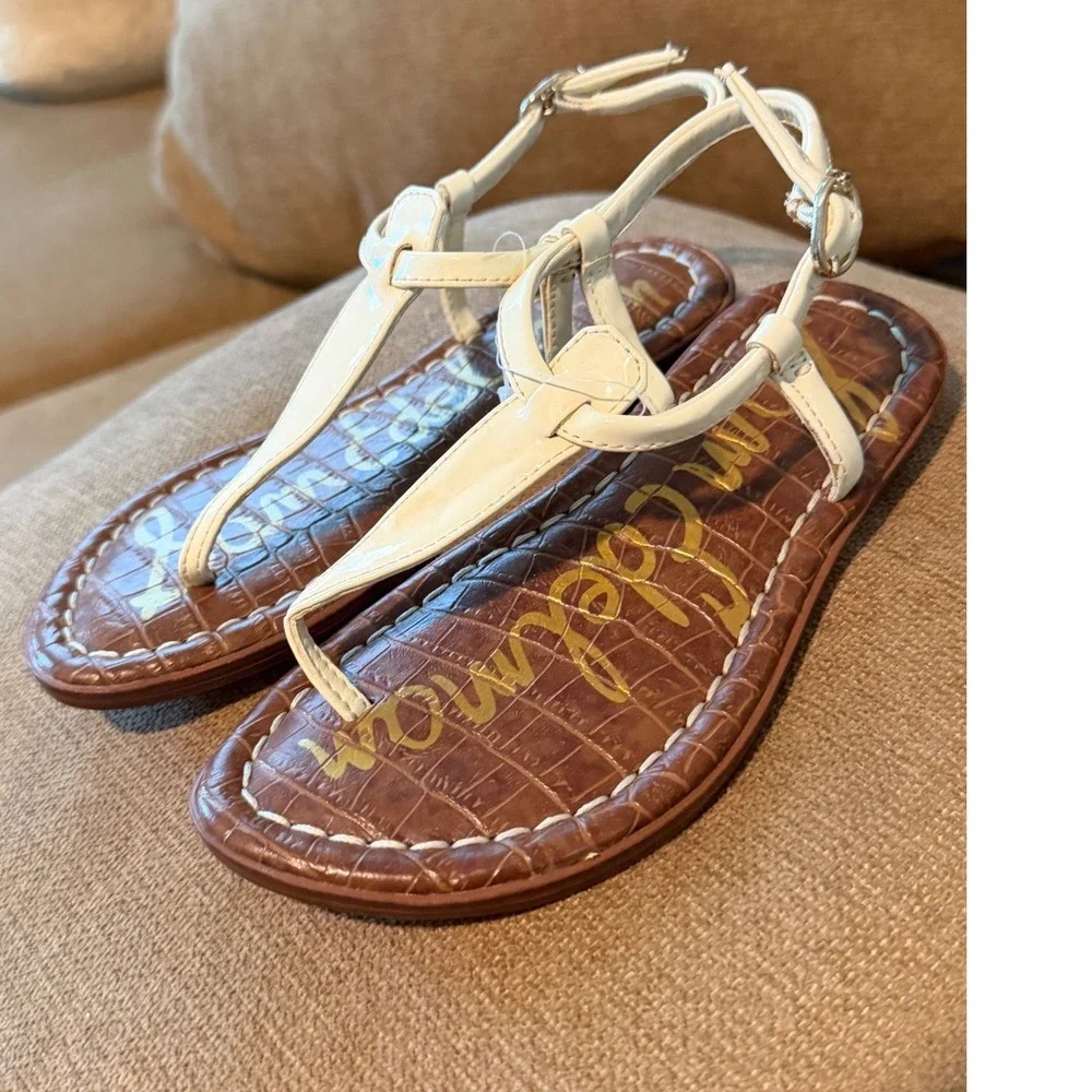 Sam Edelman Gigi Kids White Patent T-Strap Sandals‎ Girls Size 12M Resortwear